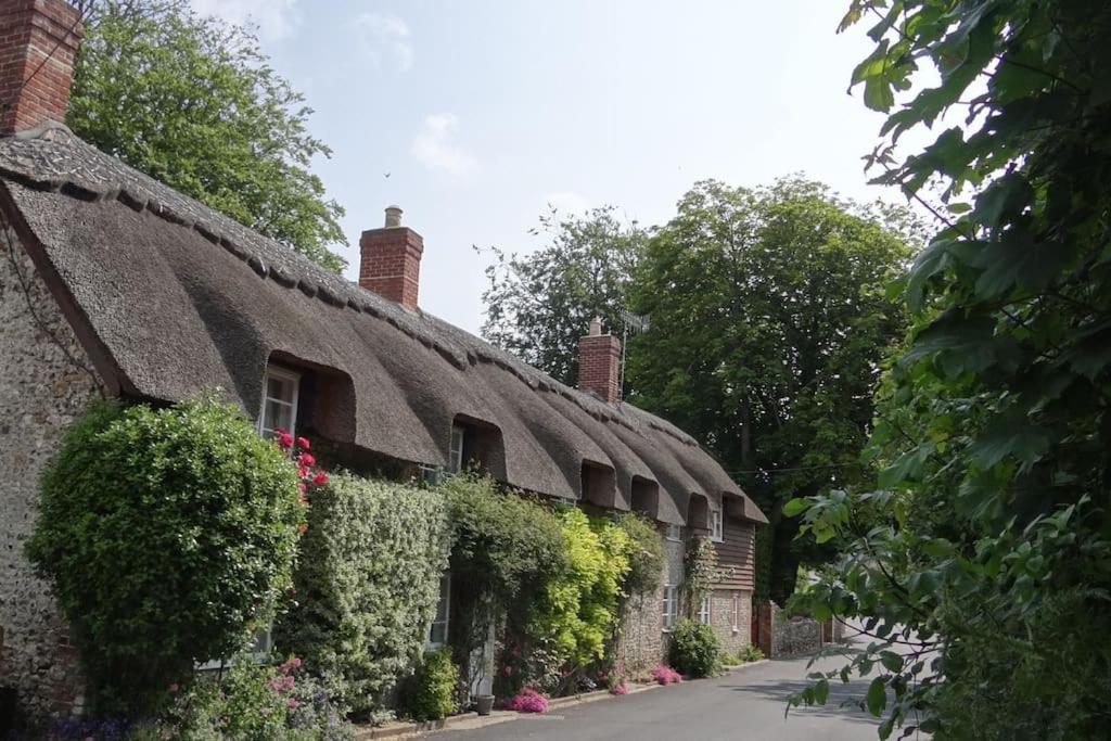 Little Thatch Cottage - Cerne Abbas, Dorset Экстерьер фото